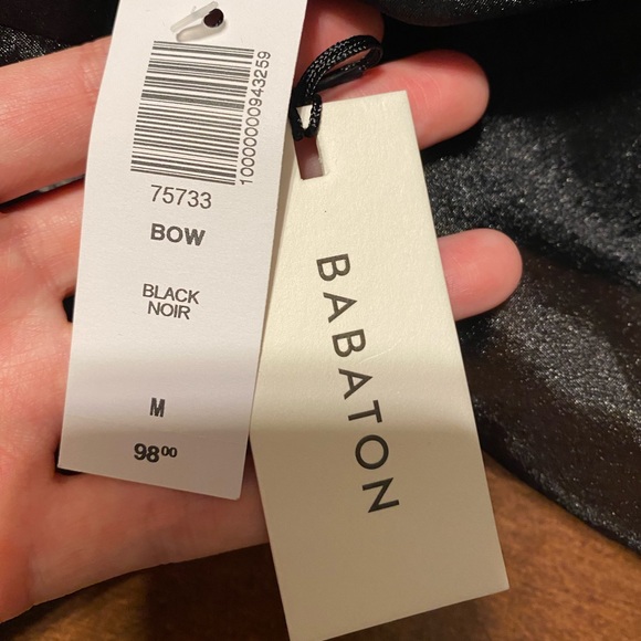 NWT Aritzia Babaton Bow Blouse - Picture 6 of 6